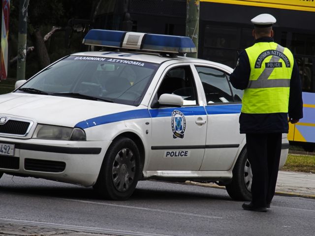 Συνελήφθη 56χρονος με 16 κυνηγετικά όπλα