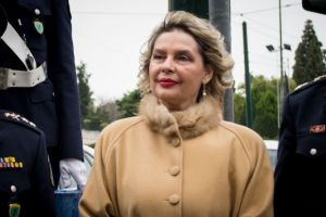 Επιστολή παραίτησης Παπακώστα: Προσπαθούν να αμαυρώσουν τις ανιδιοτελείς θέσεις μου (Εικόνα)