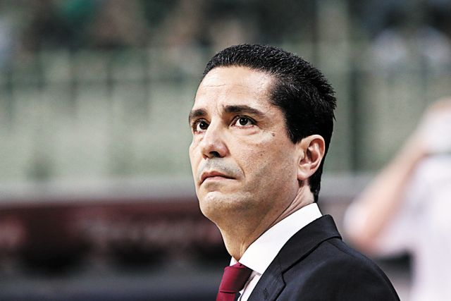 Ο Γιάννης στη χώρα του ποτέ!