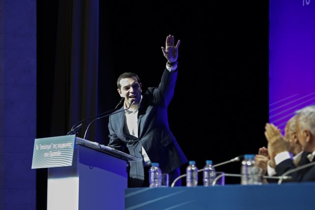 FT: Υψηλό διακύβευμα για τον Τσίπρα, την ΕΕ, τα Βαλκάνια και τα Σκόπια