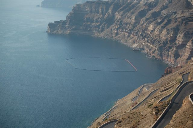 Σαντορίνη : Βρέθηκε σορός άνδρα στην Καλδέρα ύστερα από πτώση ΙΧ