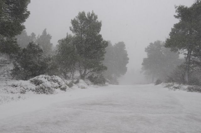 Αίσιο τέλος για τους οκτώ εγκλωβισμένους στην Πάρνηθα