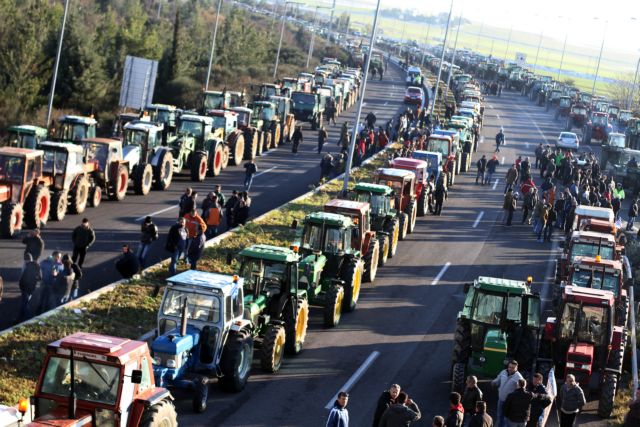 Απειλούν να κατέβουν στην Αθήνα οι αγρότες