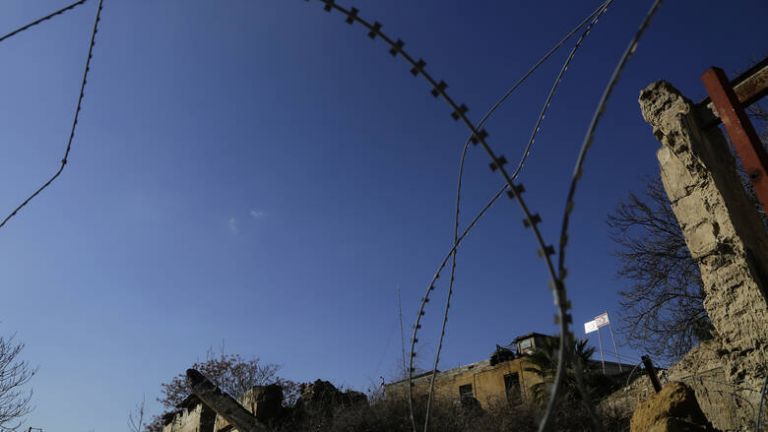 Κύπρος: Νέες προκλήσεις του κατοχικού στρατού στη Δένεια