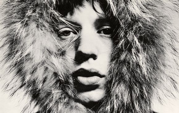 Αρωμα από τη δεκαετία του 60 στη νέα έκθεση του Ντέιβιντ Μπέιλι