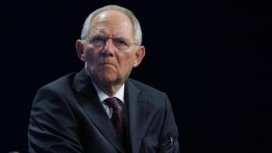 Σόιμπλε: «Όχι» στην ομοφωνία για αποφάσεις της ΕΕ