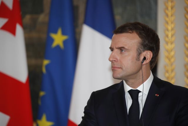 Στο Μνημείο του Ολοκαυτώματος ο Μακρόν