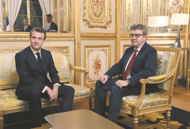 Θα εξαναγκάσει ο Μελανσόν τον Μακρόν σε συγκατοίκηση;