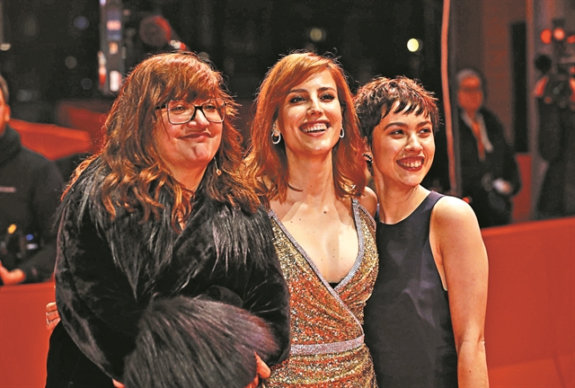 Οι γυναίκες στο προσκήνιο