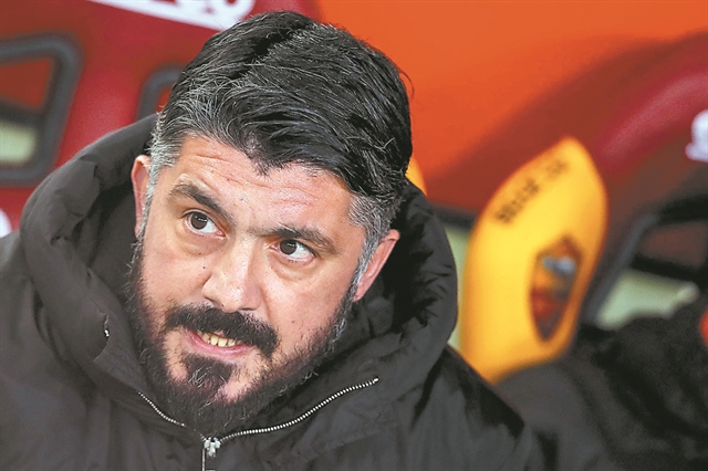 Ο Ντοναρούμα κράτησε τη Μίλαν