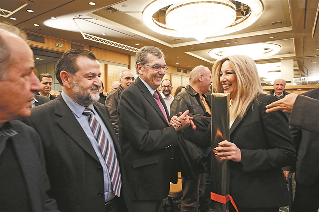 Πόλεμος με τον ΣΥΡΙΖΑ σε όλα τα μέτωπα