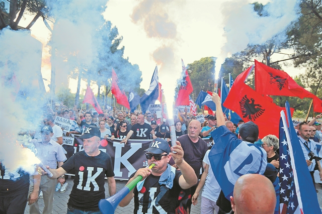 Ερχεται μετωπική σύγκρουση