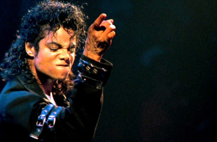Θύελλα αντιδράσεων προκαλεί το ντοκιμαντέρ για την παιδοφιλία του Μάικλ Τζάκσον