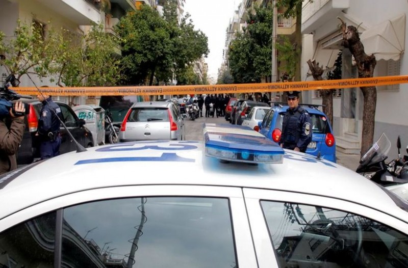 Σκότωσε το θείο του με 11 μαχαιριές γιατί πήγε να τον βιάσει