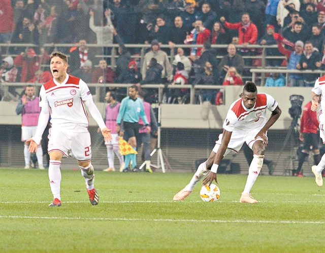 Προσέχει για να έχει στην Τούμπα