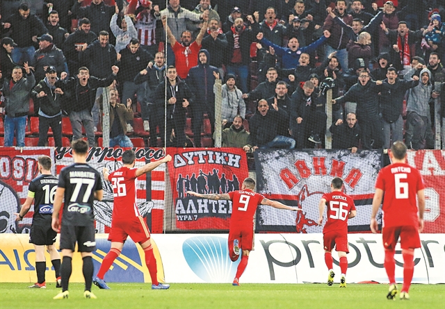 Μηχανή παραγωγής θεάματος και γκολ