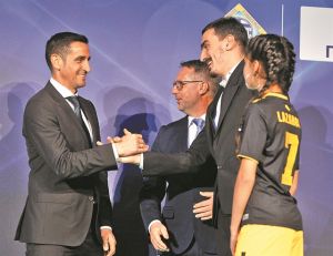 Ο Μανόλο έχει να διηγείται!