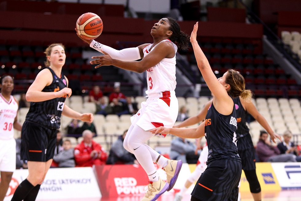 Αμυνα για σεμινάριο και δεύτερη νίκη (79-54) για τα κορίτσια του Ολυμπιακού!