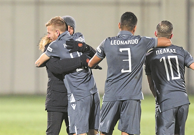 «Χρόνια πολλά κόουτς»