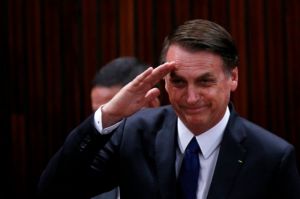 Βραζιλία : Ο Μπολσονάρου θα συναντήσει τον Γκουαϊδό