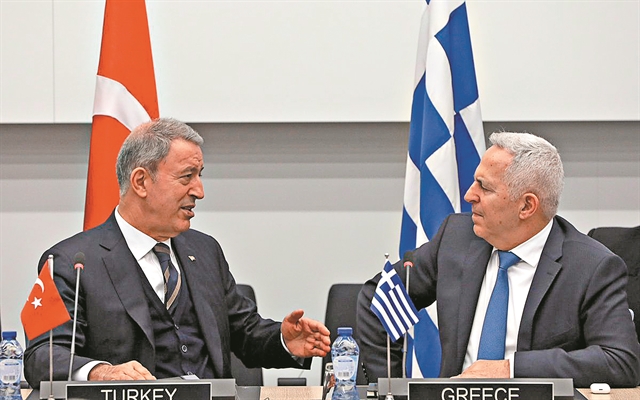 Χτίζουν «εμπιστοσύνη» με… ρεκόρ παραβιάσεων