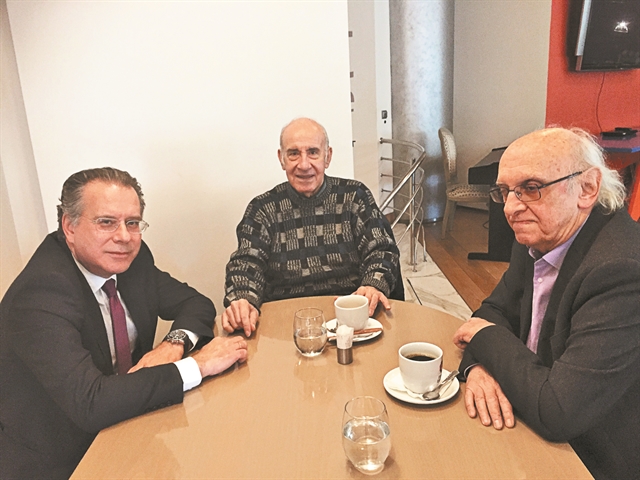 «Η κρίση αφορά τις θεμελιώδεις αρχές της ΕΕ»