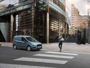 Ford: Πρώτη σε πωλήσεις επαγγελματικών στην Ελλάδα