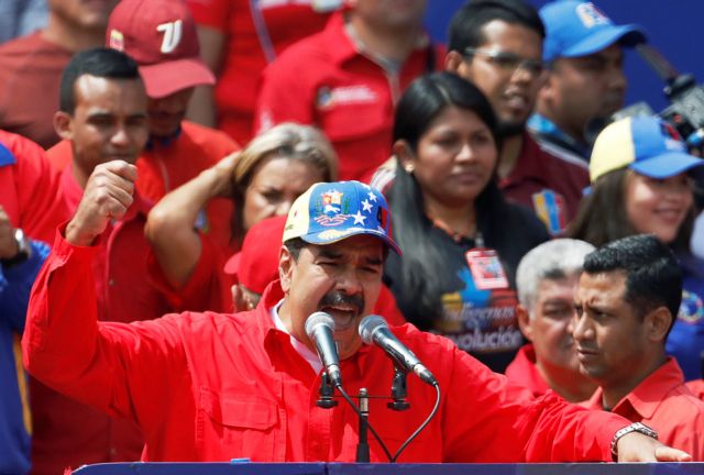 Βενεζουέλα: Πρόωρες εκλογές ζητά ο Μαδουρό