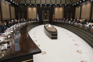 Πάρτι στο Twitter με το «φέρετρο» στη συνάντηση Ερντογάν-Τσίπρα