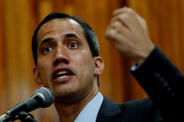 Η Ρουμανία αναγνώρισε τον Γκουαϊδό ως μεταβατικό πρόεδρο της Βενεζουέλας