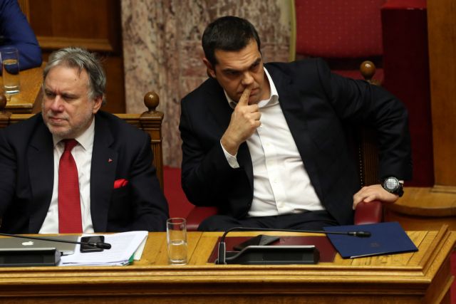 Συνταγματικά παιχνίδια ΣΥΡΙΖΑ: Καταψηφίζει την πρότασή του για εκλογή ΠτΔ