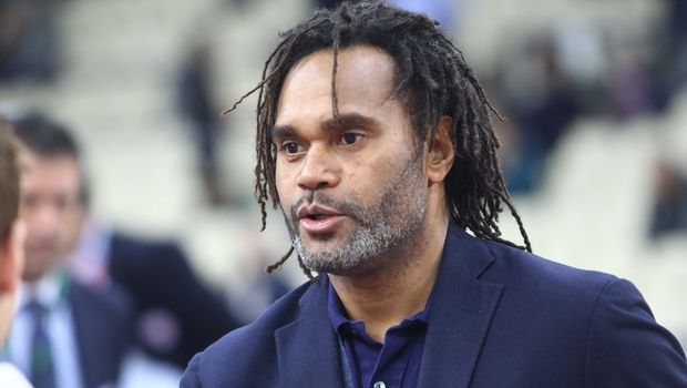 Αs : «Κλειδί ο Κριστιάν Καρεμπέ για την απογείωση του Ολυμπιακού»