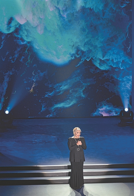 «Μαθαίνω από τους νέους»