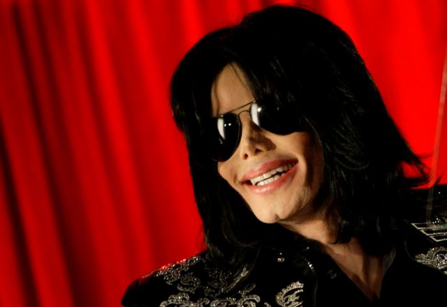 Michael Jackson : Αποκαλύψεις καμαριέρας για κρυμμένα μυστικά και πάθη