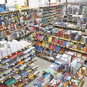 Office market (Nίκης 33)