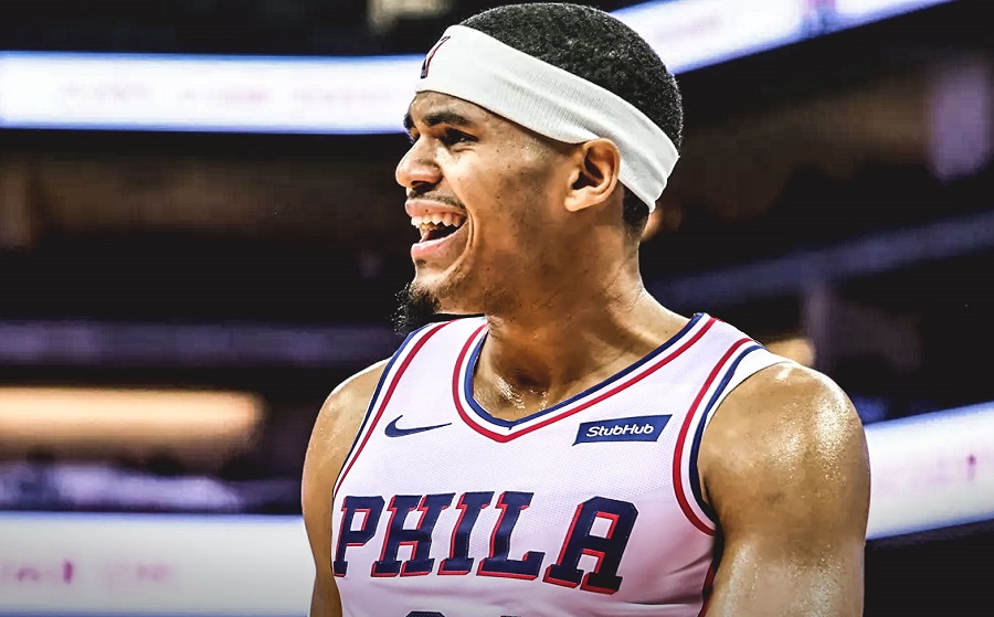 Στην κορυφή του Top 10 το πόστερ κάρφωμα του Χάρις