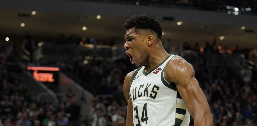 Διπλή παρουσία του Αντετοκούνμπο στο TOP 10