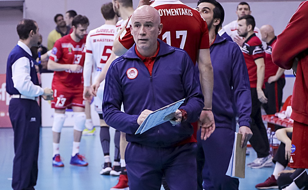 Μπενίτεθ: Οι παίκτες τα έδωσαν όλα, στοχεύουμε ψηλά