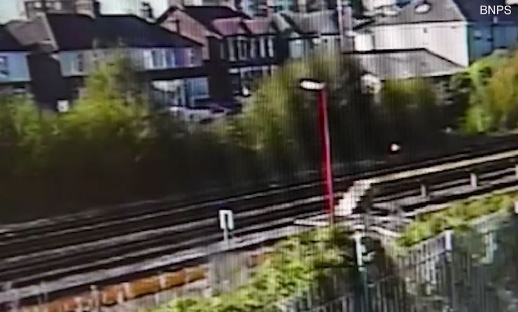 Εκαψε το σπίτι επειδή του το πήρε δικαστήριο