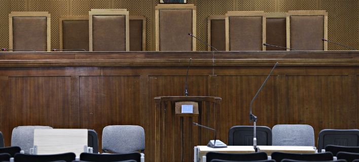 Δεν έχουν λεφτά ούτε για δικηγόρο