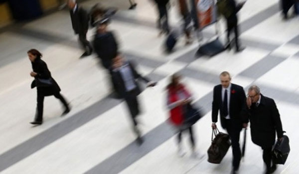 Χάθηκαν 22.333 θέσεις εργασίας τον Ιανουάριο