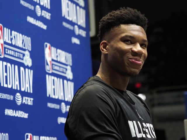 Αντετοκούνμπο : «Θα είμαι με την εθνική στο Παγκόσμιο της Κίνας»