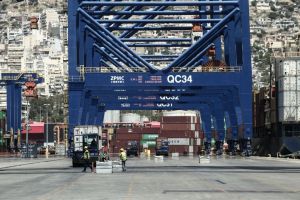 Συναγερμός στον Πειραιά: Εντοπίστηκαν κάλυκες όπλων