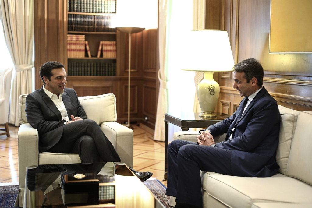 Δημοσκόπηση : Tο «Μακεδονικό» βυθίζει τον ΣΥΡΙΖΑ