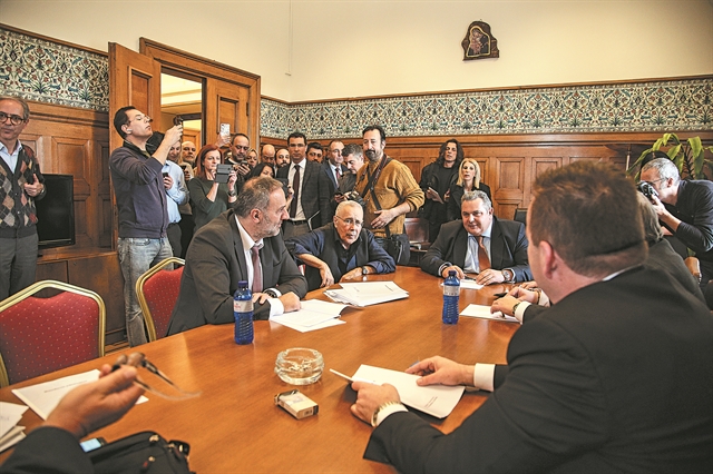 Ημέρα της κρίσης για τον «αρχηγό» Καμμένο