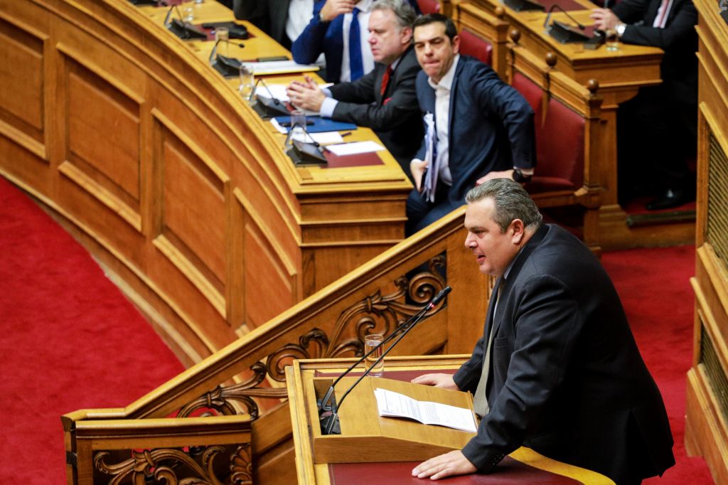 Ο Καμμένος απασφαλίζει και προκαλεί «συναγερμό» στο Μαξίμου