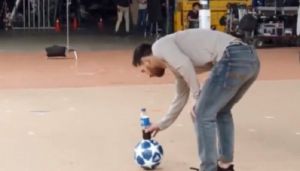 Πόσα θες να μας τρελάνεις; Η απάντηση του Μέσι στον Σαλάχ