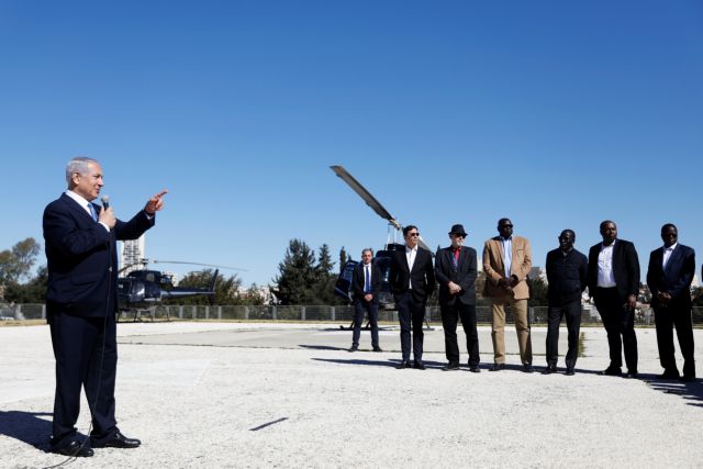 Το κόμμα του Νετανιάχου χρησιμοποιεί φωτογραφία με τον Τραμπ για την προεκλογική εκστρατεία