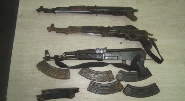 Χιλιάδες όπλα και χειροβομβίδες στα χέρια αλβανών πολιτών