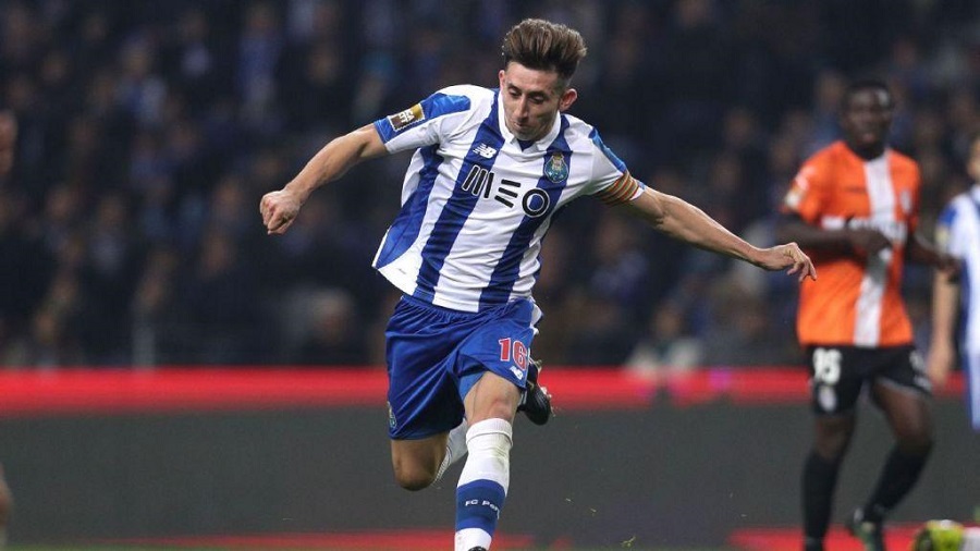 Η Μίλαν πιέζει για τον Ερέρα της Πόρτο